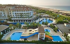 Sunis Evren Beach Resort & Spa 5*